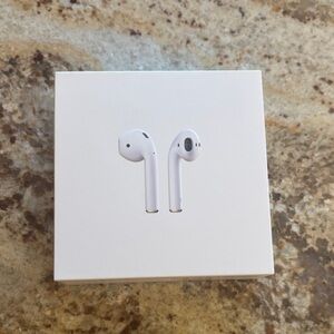 Apple AirPods in Classic White